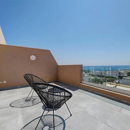 Seaview 3br Penthouse Escape With Terrace Views By 360 Estates *