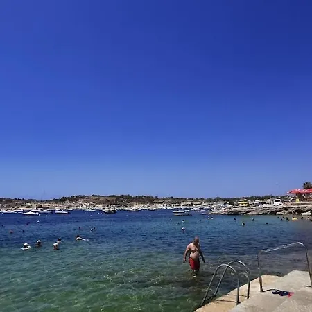 Seaview 3br Penthouse Escape With Terrace Views By 360 Estates شقة