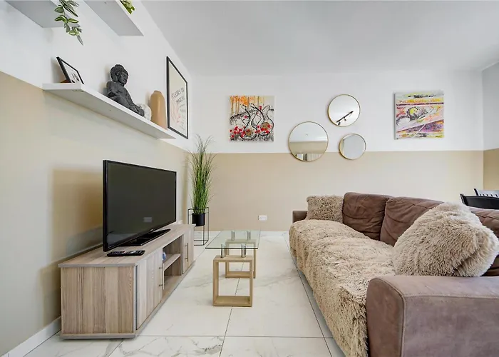 Seaview 3br Penthouse Escape With Terrace Views By 360 Estates