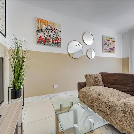 Seaview 3br Penthouse Escape With Terrace Views By 360 Estates