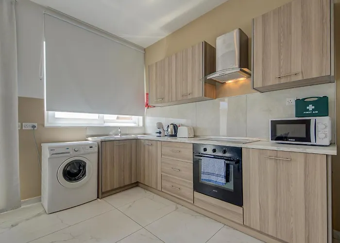 Seaview 3br Penthouse Escape With Terrace Views By 360 Estates Appartement *