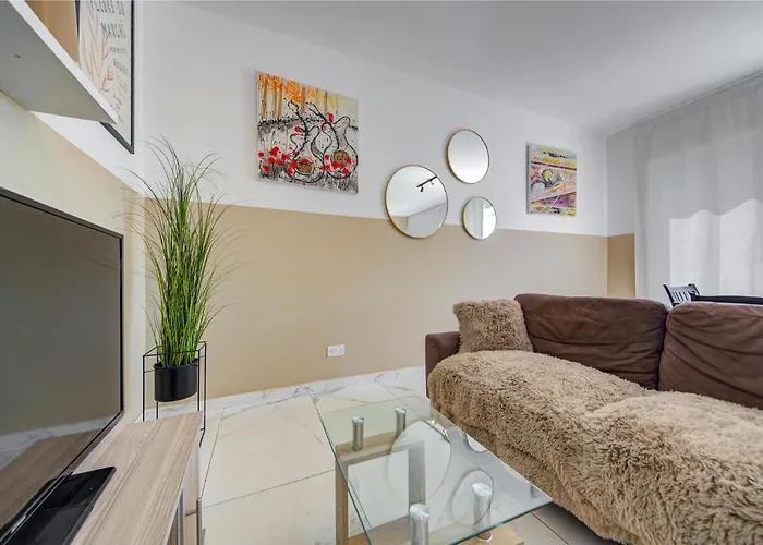 Seaview 3br Penthouse Escape With Terrace Views By 360 Estates