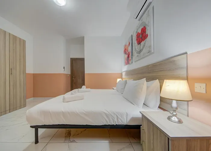 Seaview 3br Penthouse Escape With Terrace Views By 360 Estates Appartement Marsaskala