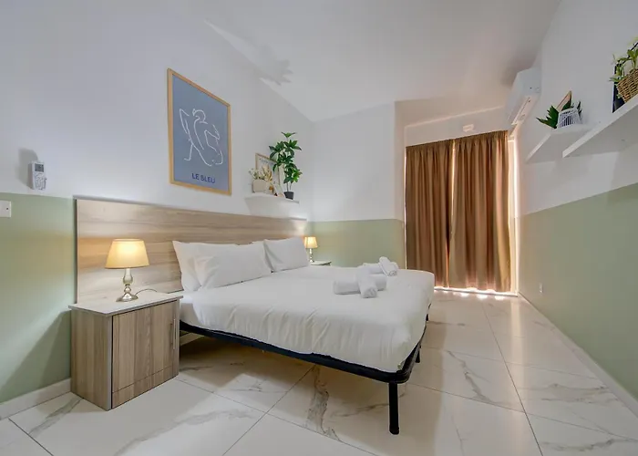 Seaview 3br Penthouse Escape With Terrace Views By 360 Estates Appartement *